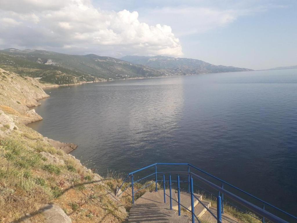 Apartment Luka Senj  Esterno foto