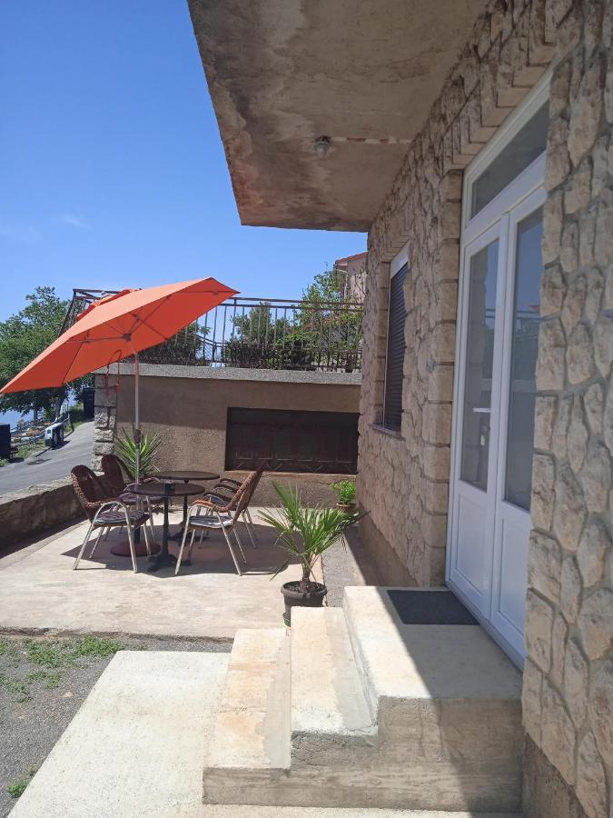 Apartment Luka Senj  Esterno foto